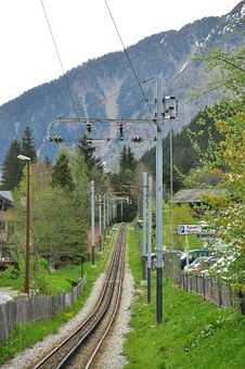 335319